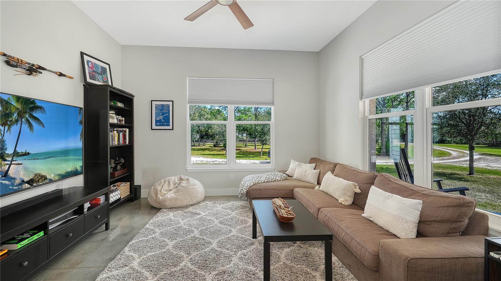 Image 24 of 58 For 1408 Oak Hammock Road