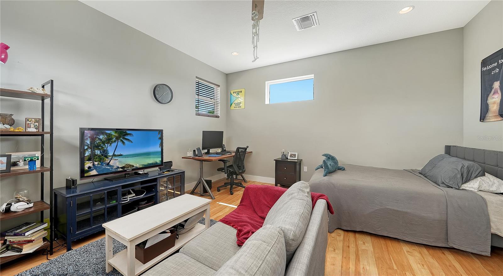 Image 33 of 58 For 1408 Oak Hammock Road