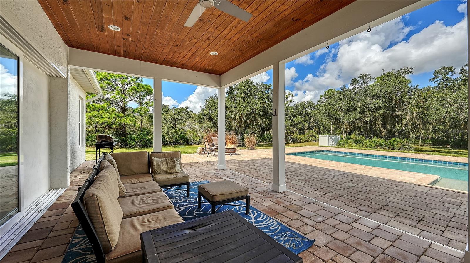 Image 41 of 58 For 1408 Oak Hammock Road