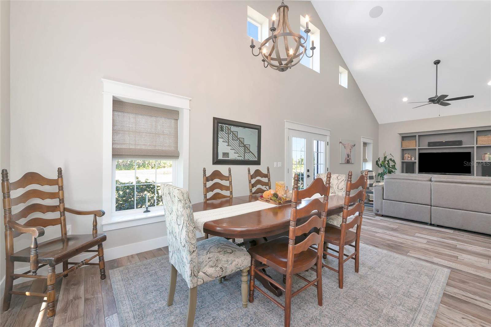 Image 12 of 64 For 6921 245th Street E