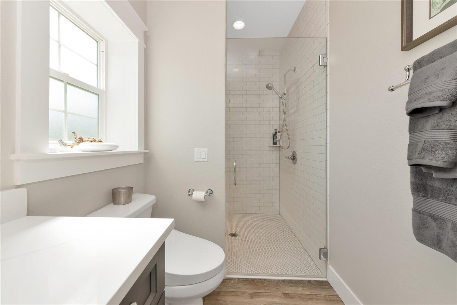 Image 28 of 64 For 6921 245th Street E