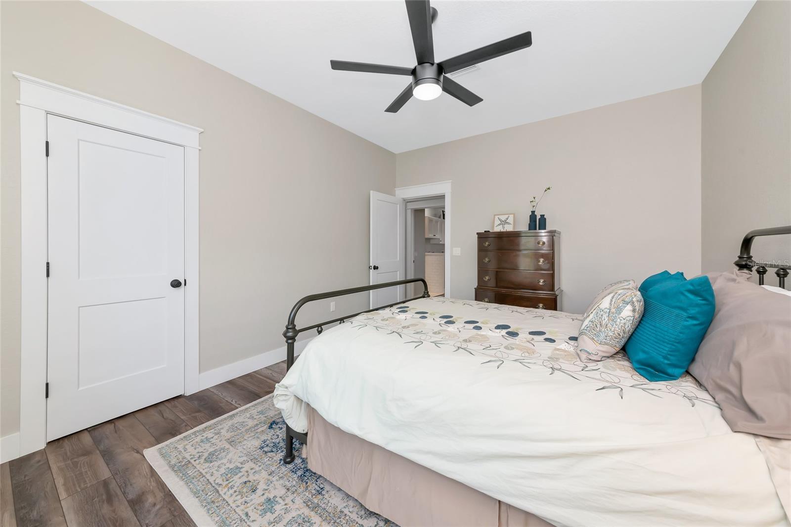 Image 34 of 64 For 6921 245th Street E