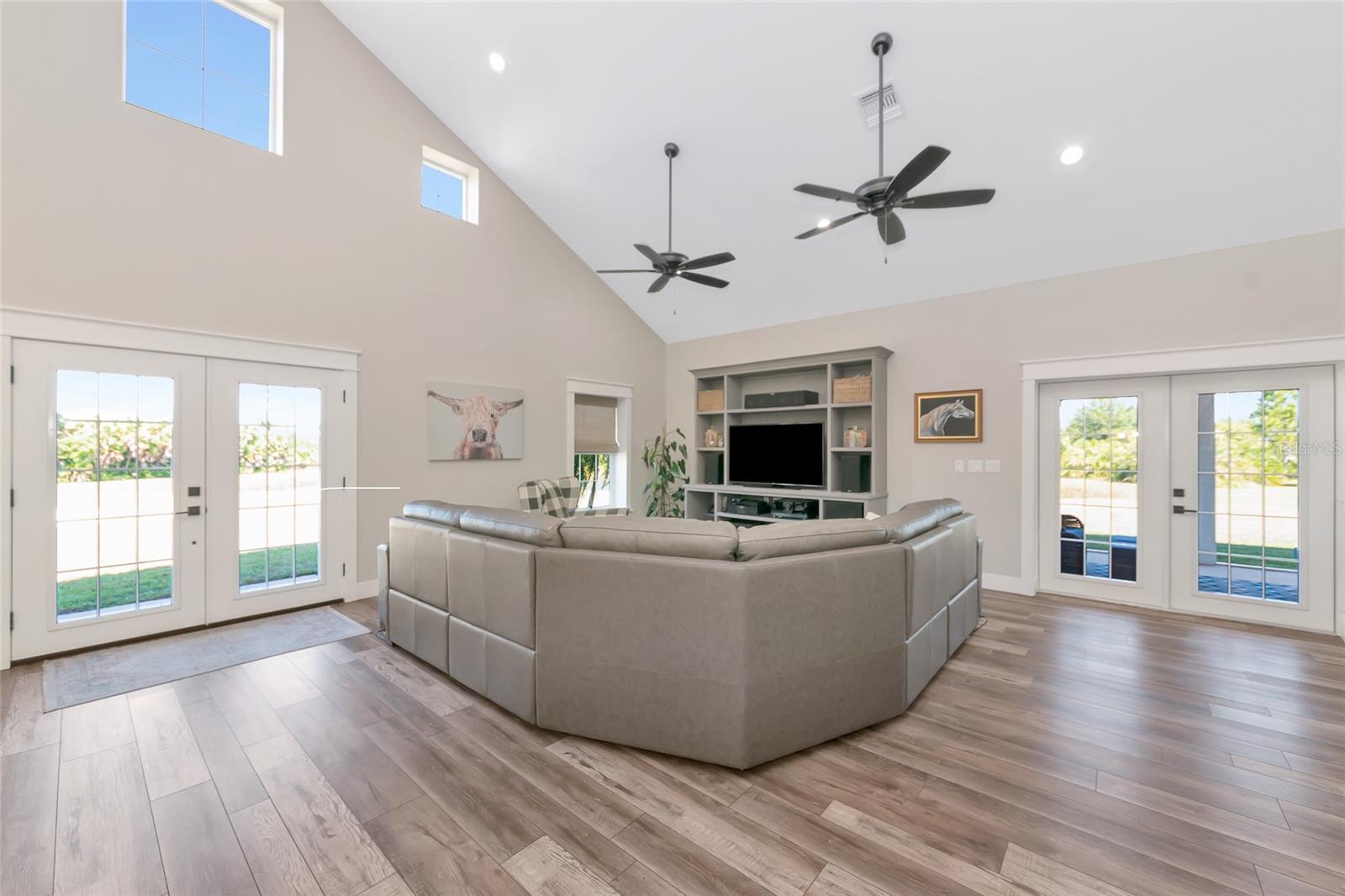 Image 7 of 64 For 6921 245th Street E