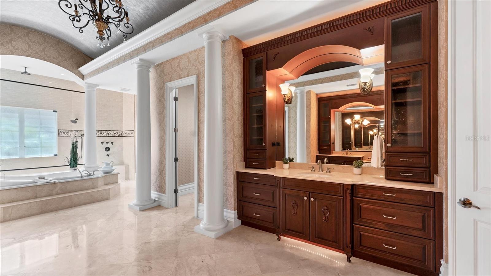 Image 36 of 97 For 19451 Ganton Avenue