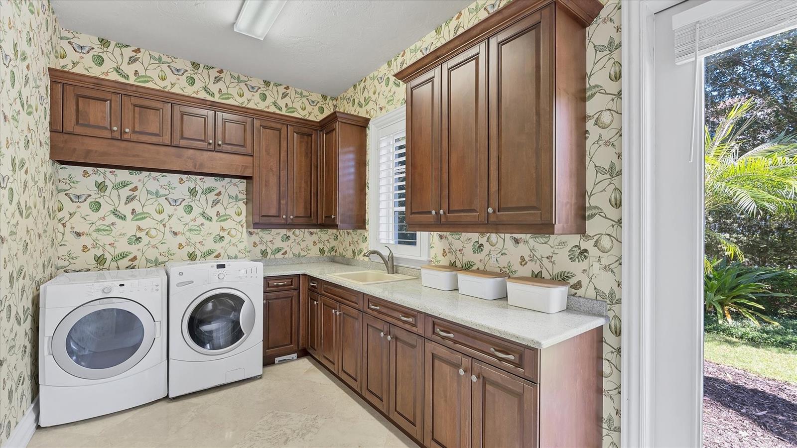 Image 50 of 97 For 19451 Ganton Avenue