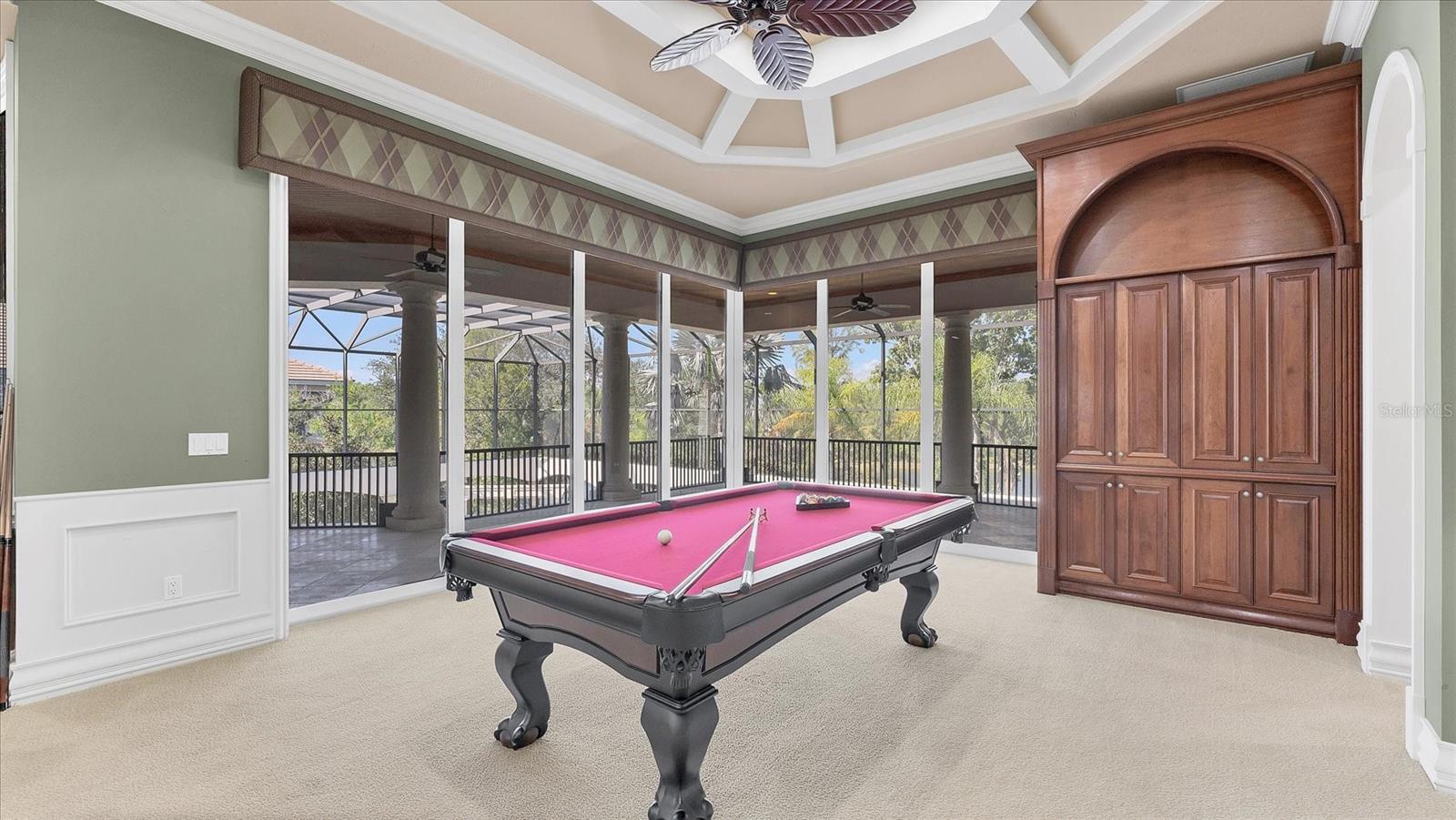 Image 57 of 97 For 19451 Ganton Avenue