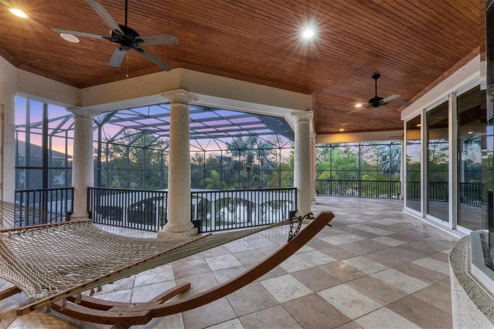 Image 62 of 97 For 19451 Ganton Avenue