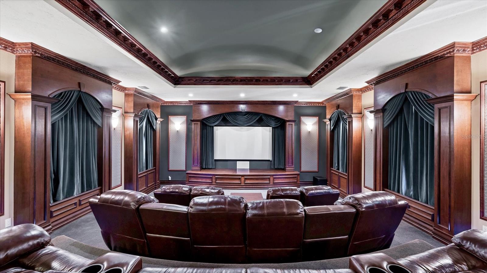 Image 64 of 97 For 19451 Ganton Avenue