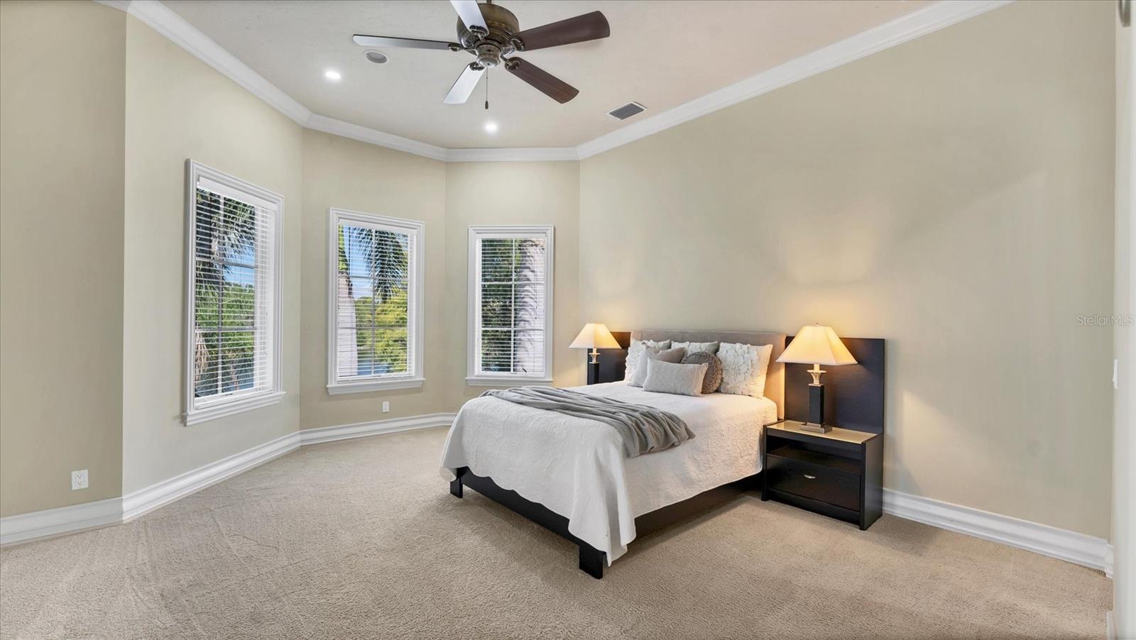 Image 69 of 97 For 19451 Ganton Avenue