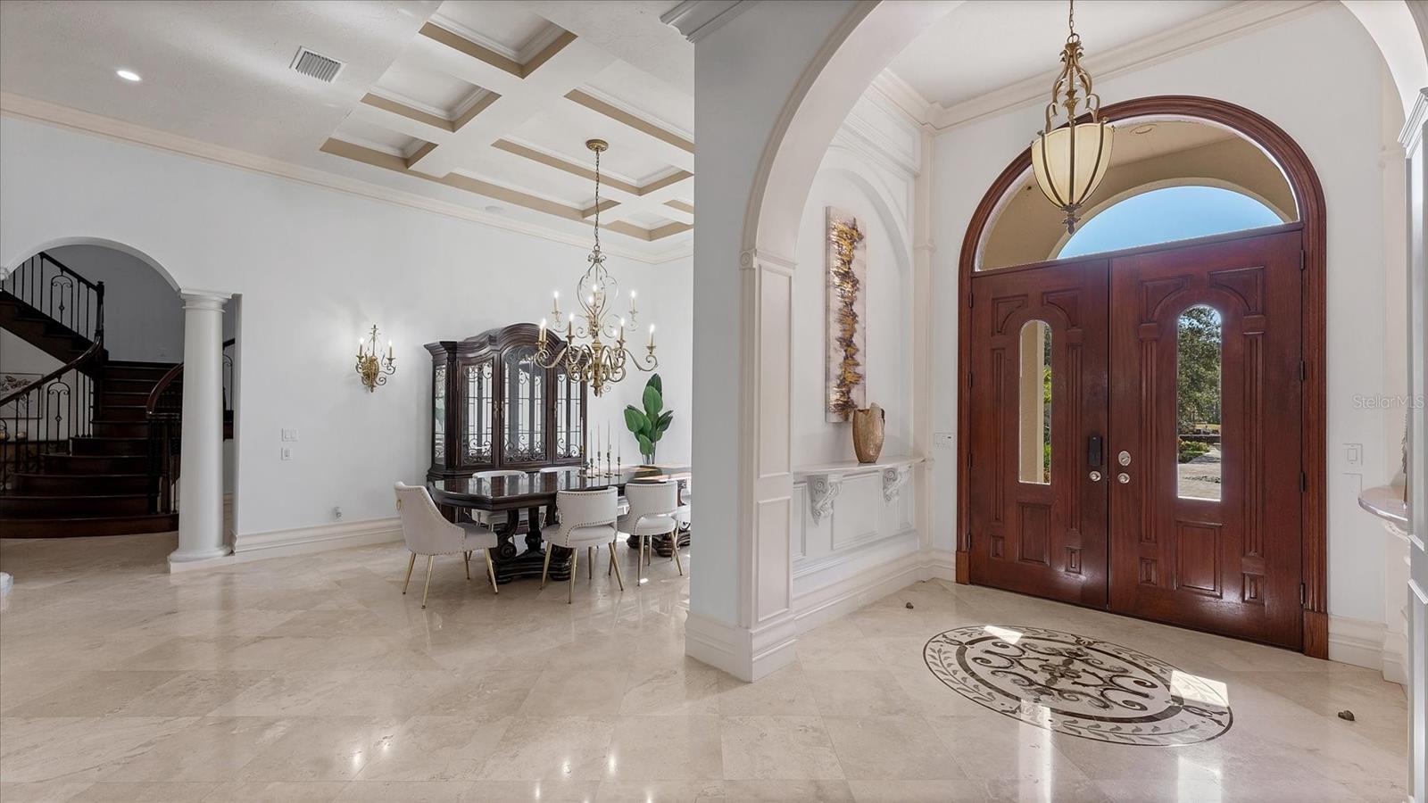 Image 7 of 97 For 19451 Ganton Avenue