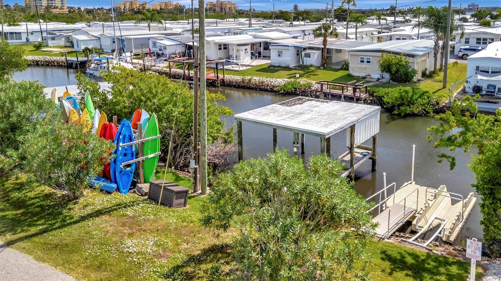 Image 15 of 52 For 247 Palm Lane