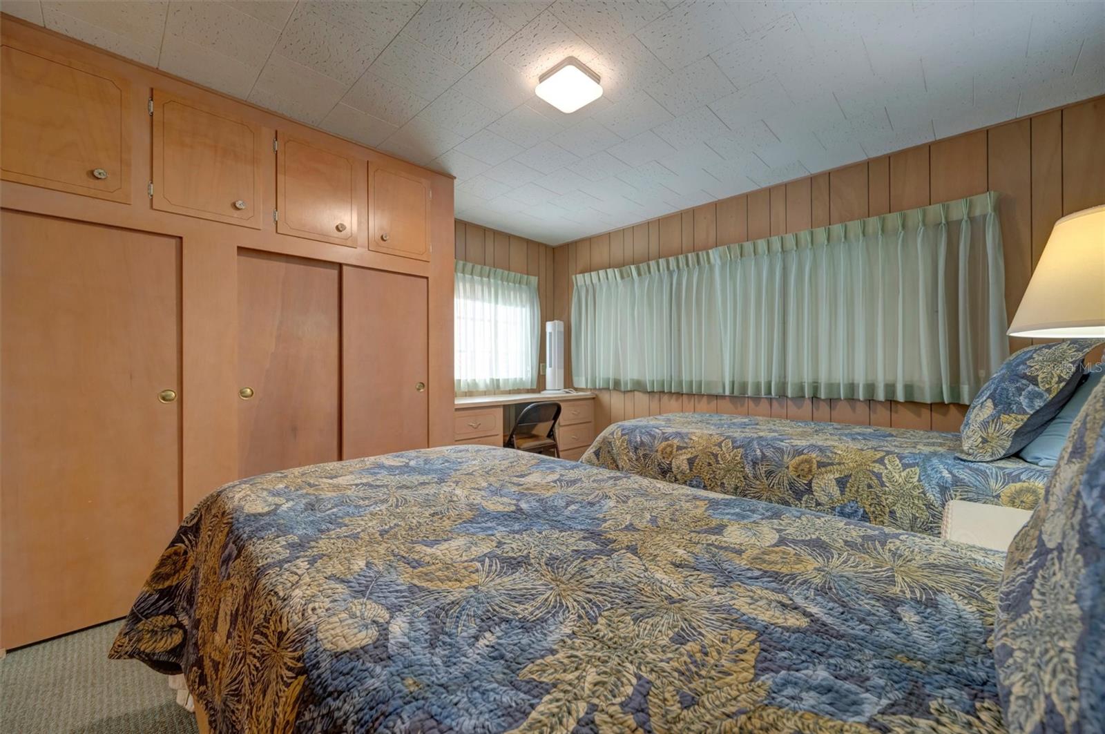 Image 26 of 52 For 247 Palm Lane