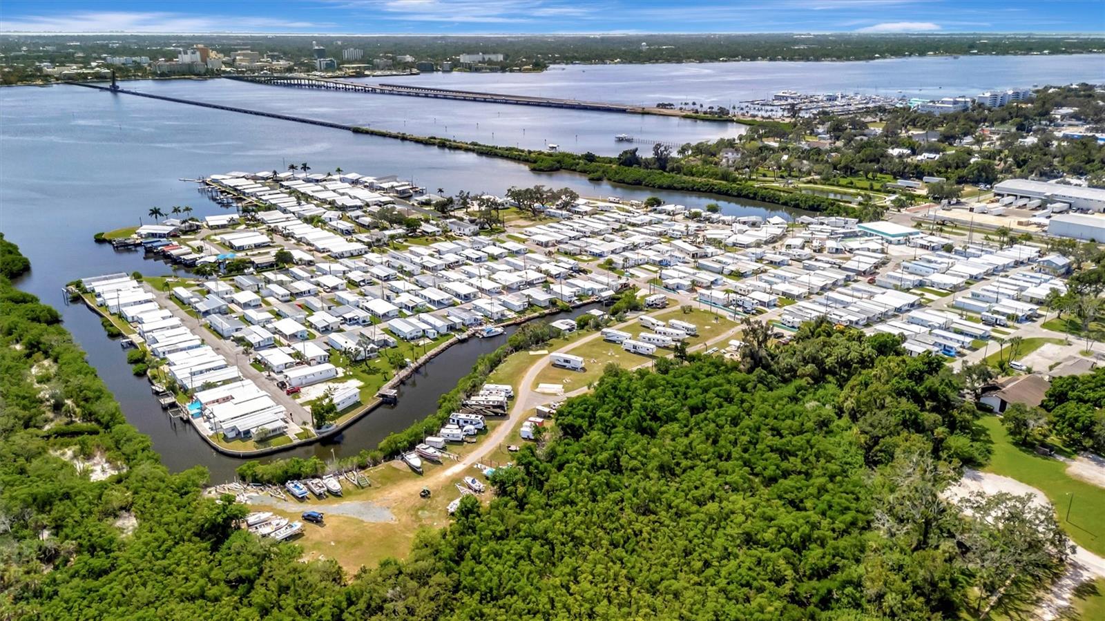 Image 30 of 52 For 247 Palm Lane