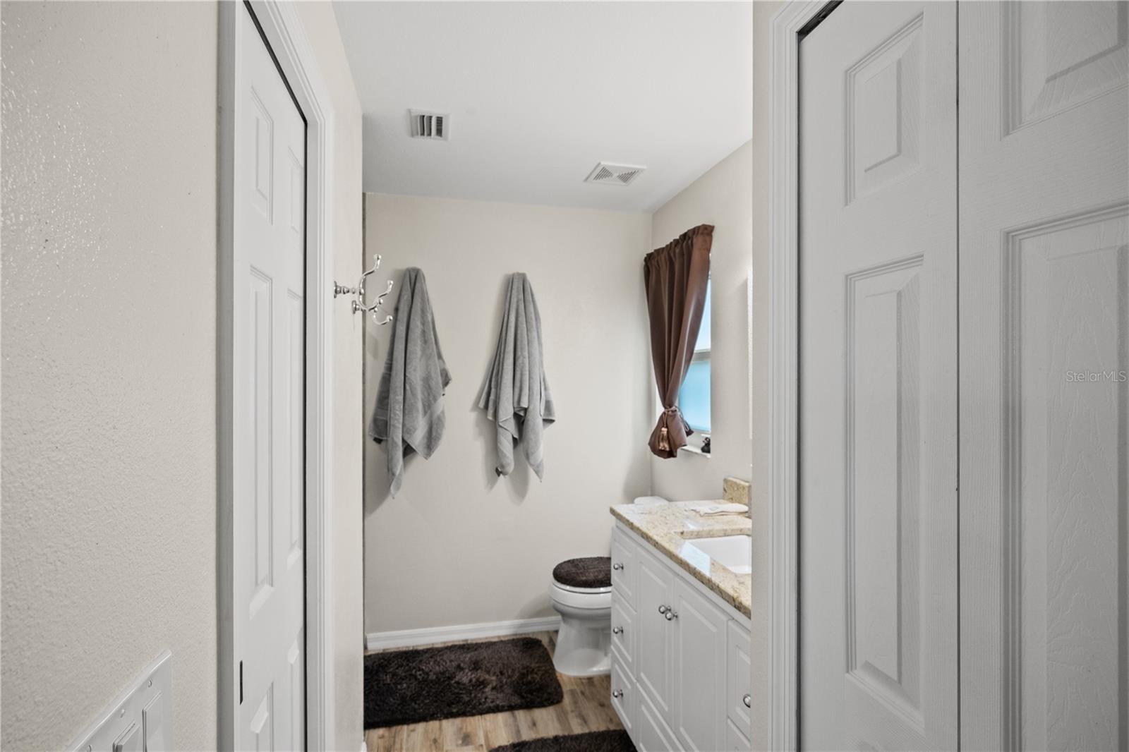 Image 17 of 38 For 4910 78th Street E