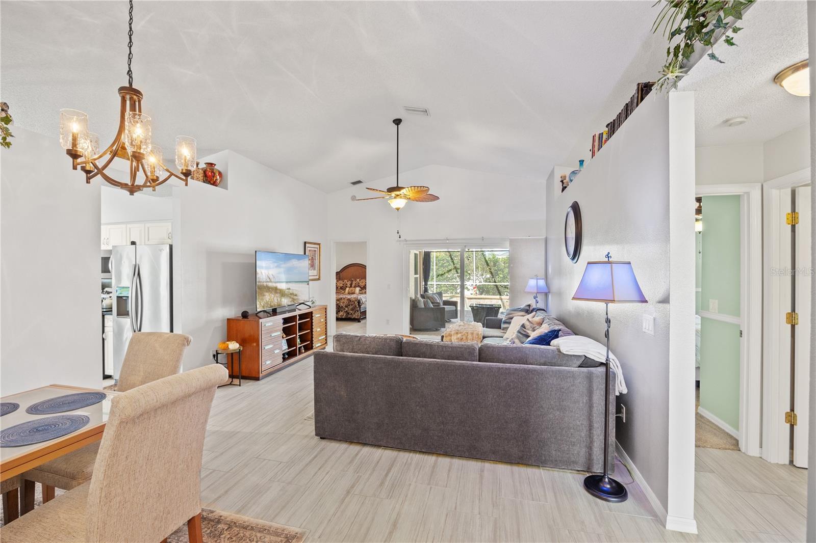 Image 4 of 38 For 4910 78th Street E