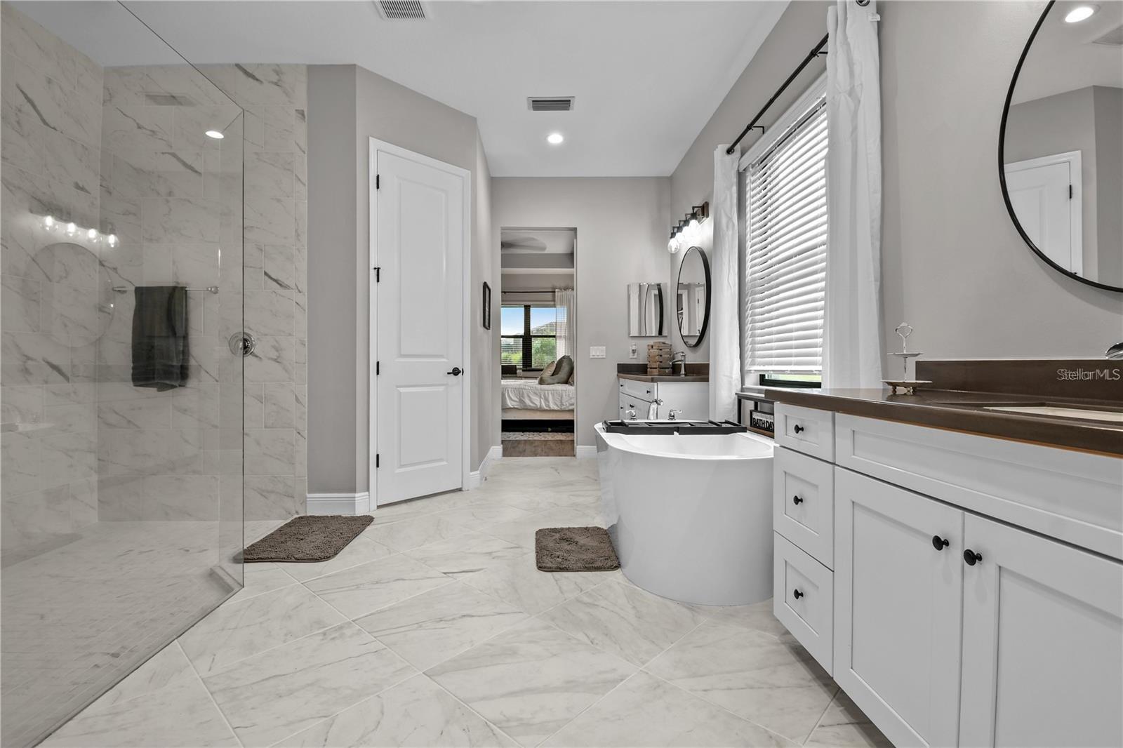 Image 36 of 89 For 4423 Fly Rod Terrace