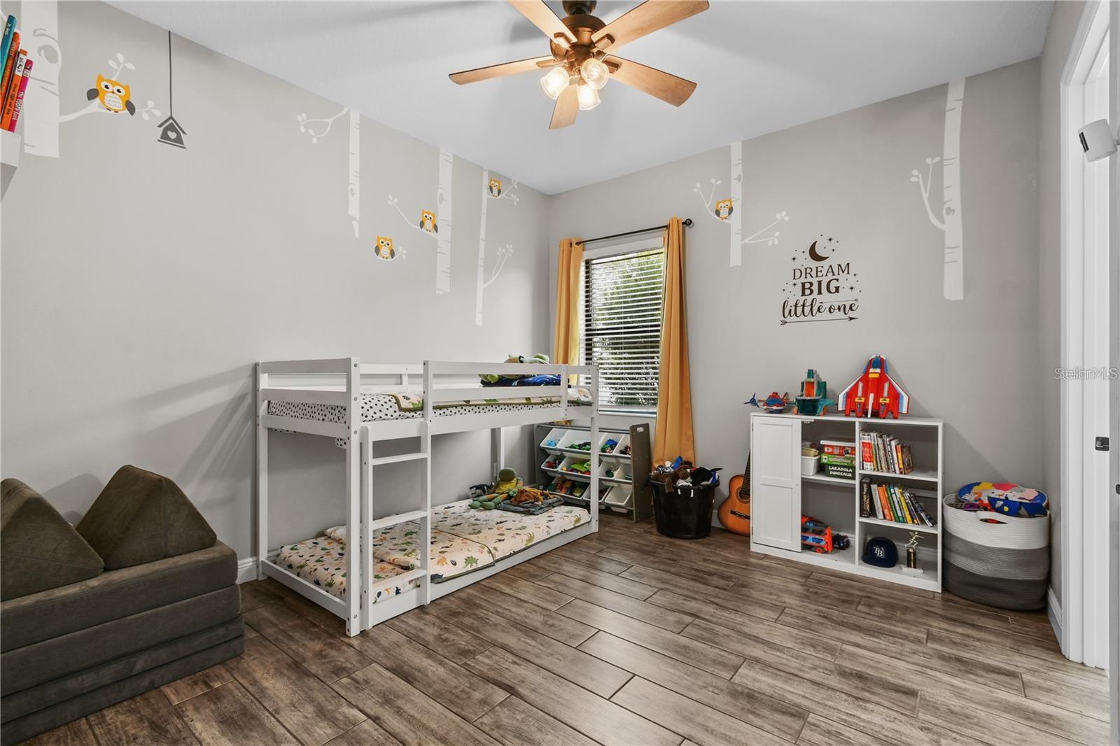 Image 47 of 89 For 4423 Fly Rod Terrace