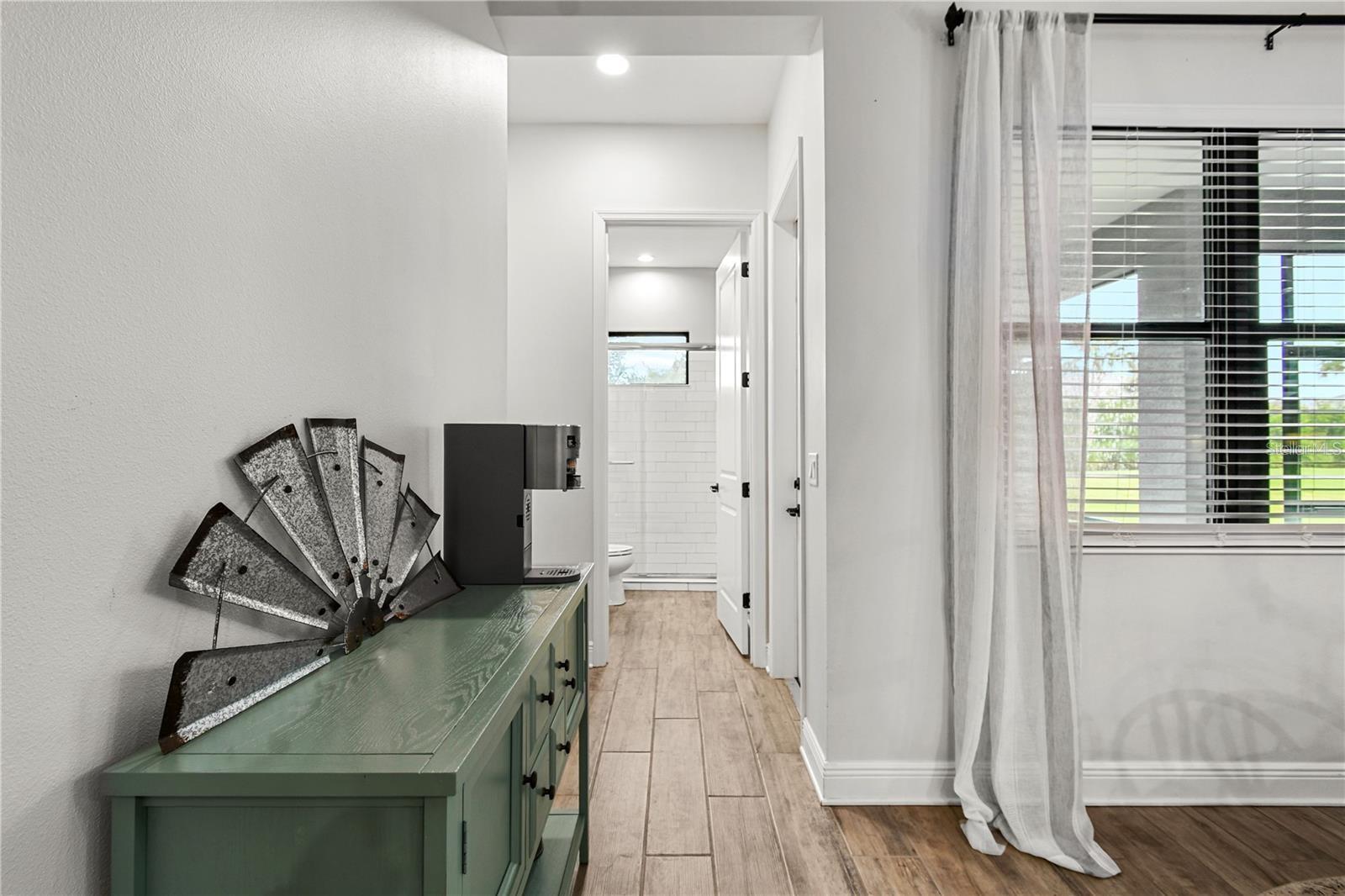 Image 48 of 89 For 4423 Fly Rod Terrace