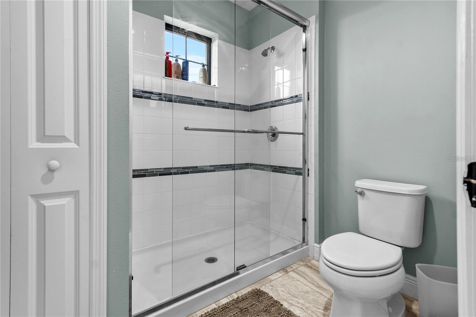 Image 59 of 89 For 4423 Fly Rod Terrace