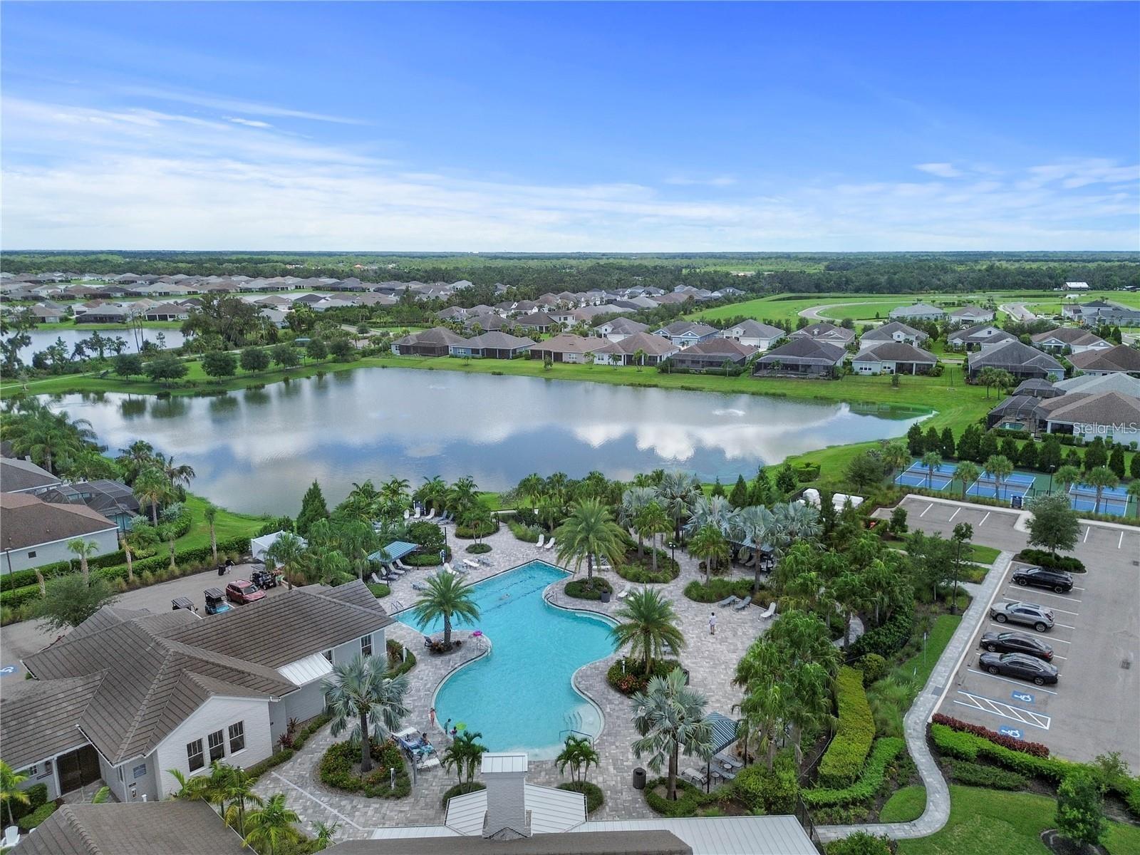 Image 69 of 89 For 4423 Fly Rod Terrace