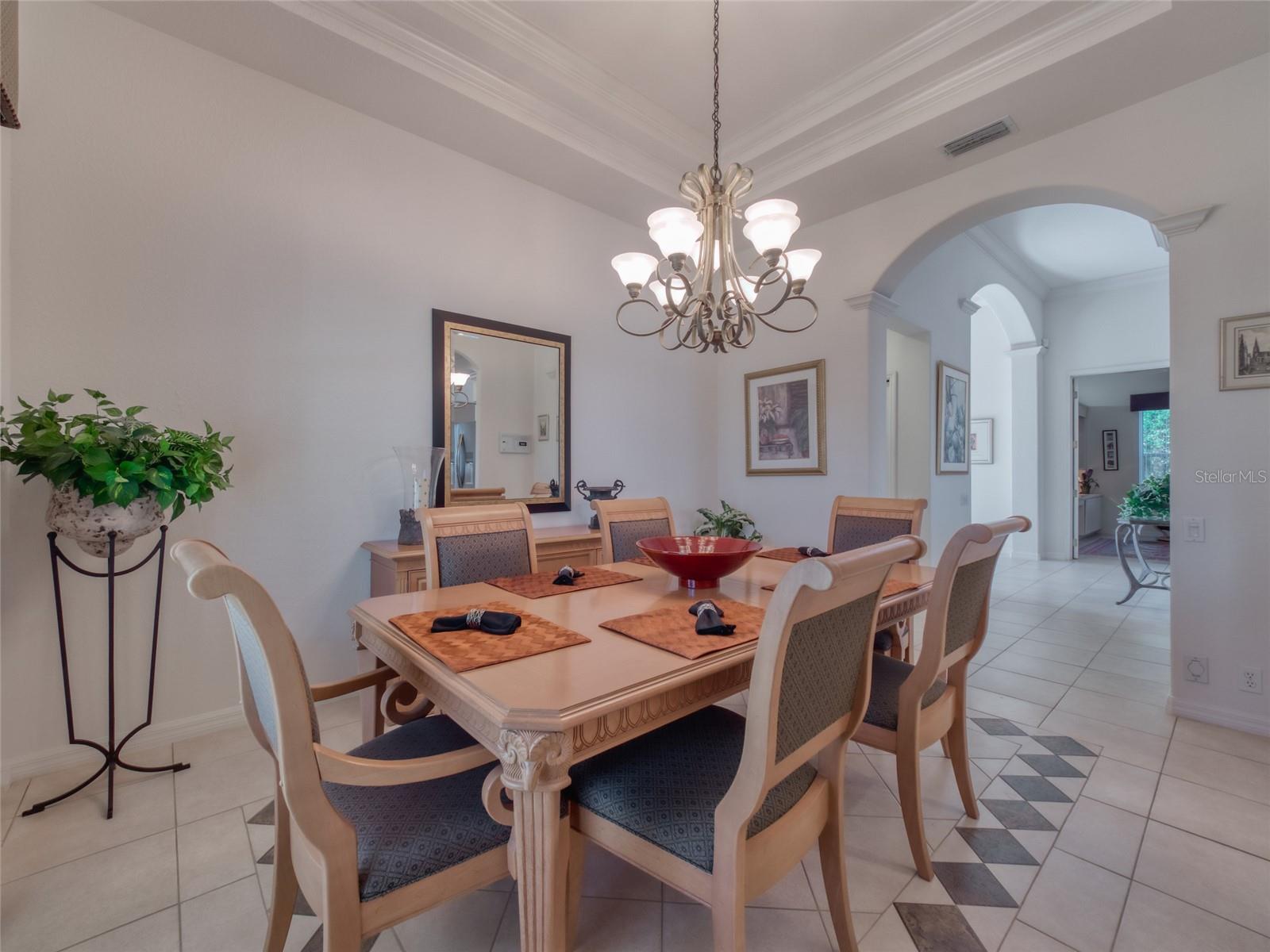 Image 31 of 78 For 6631 Waters Edge Way