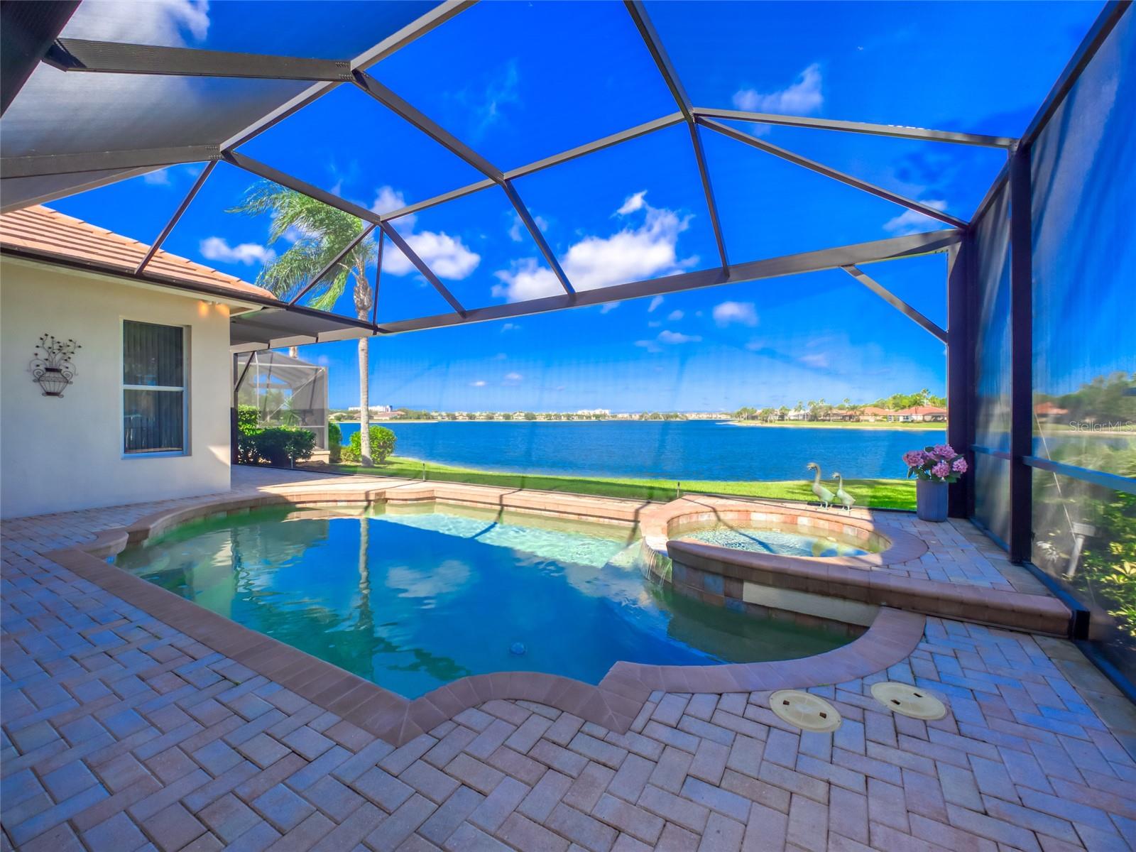 Image 39 of 78 For 6631 Waters Edge Way