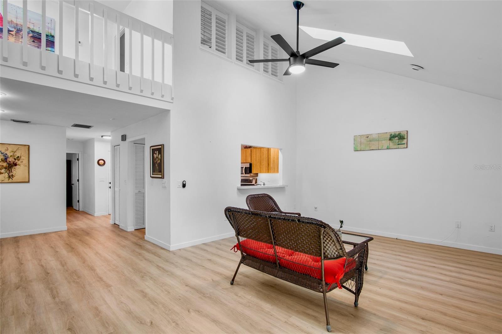 Image 4 of 31 For 3237 Golden Eagle Lane