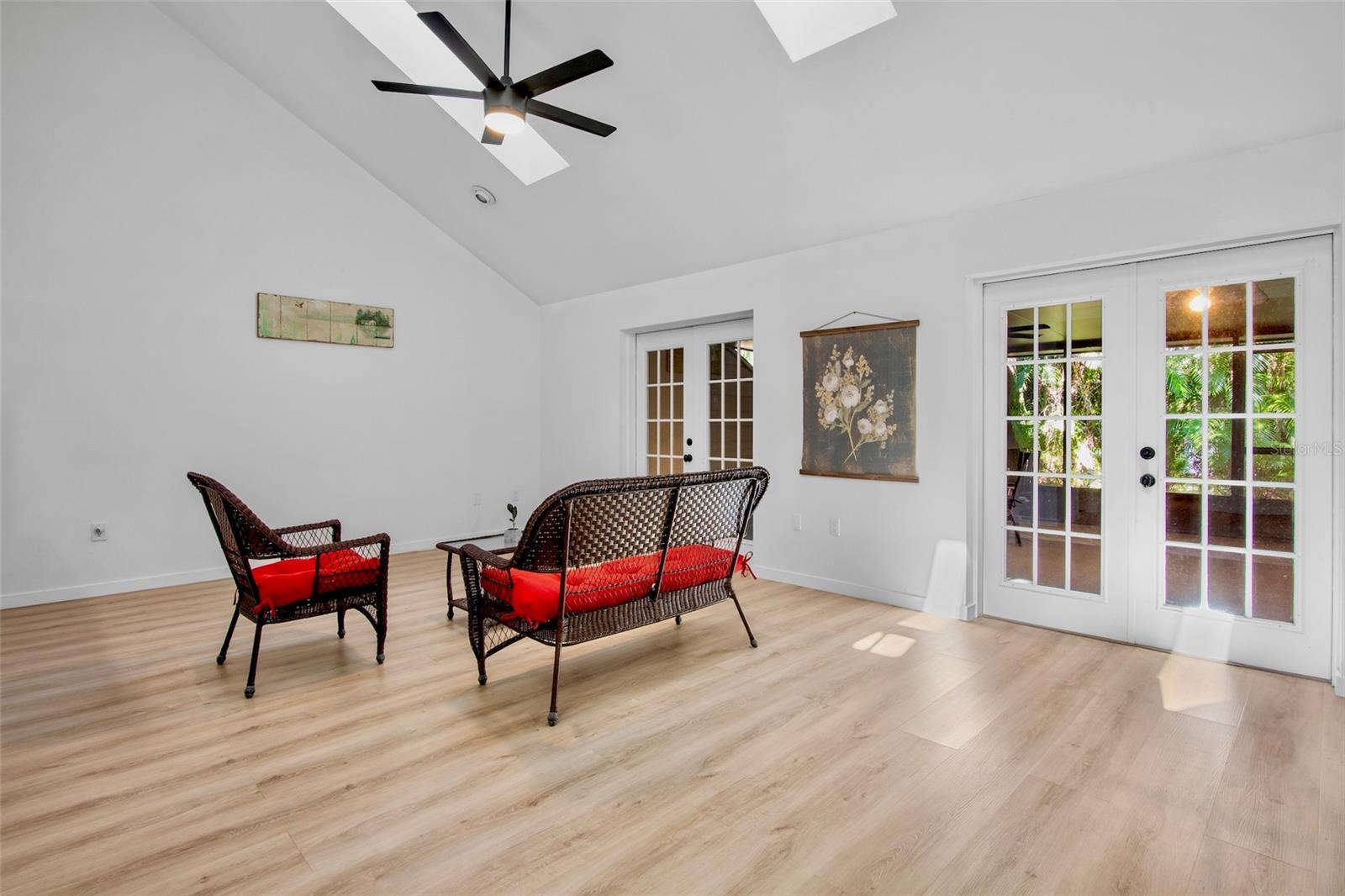 Image 8 of 31 For 3237 Golden Eagle Lane