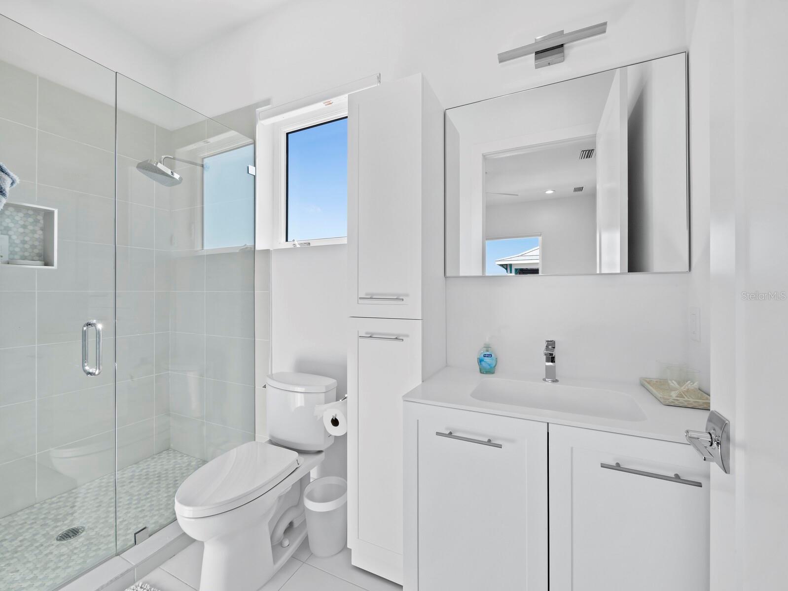 Image 58 of 87 For 6810 Longboat Drive S