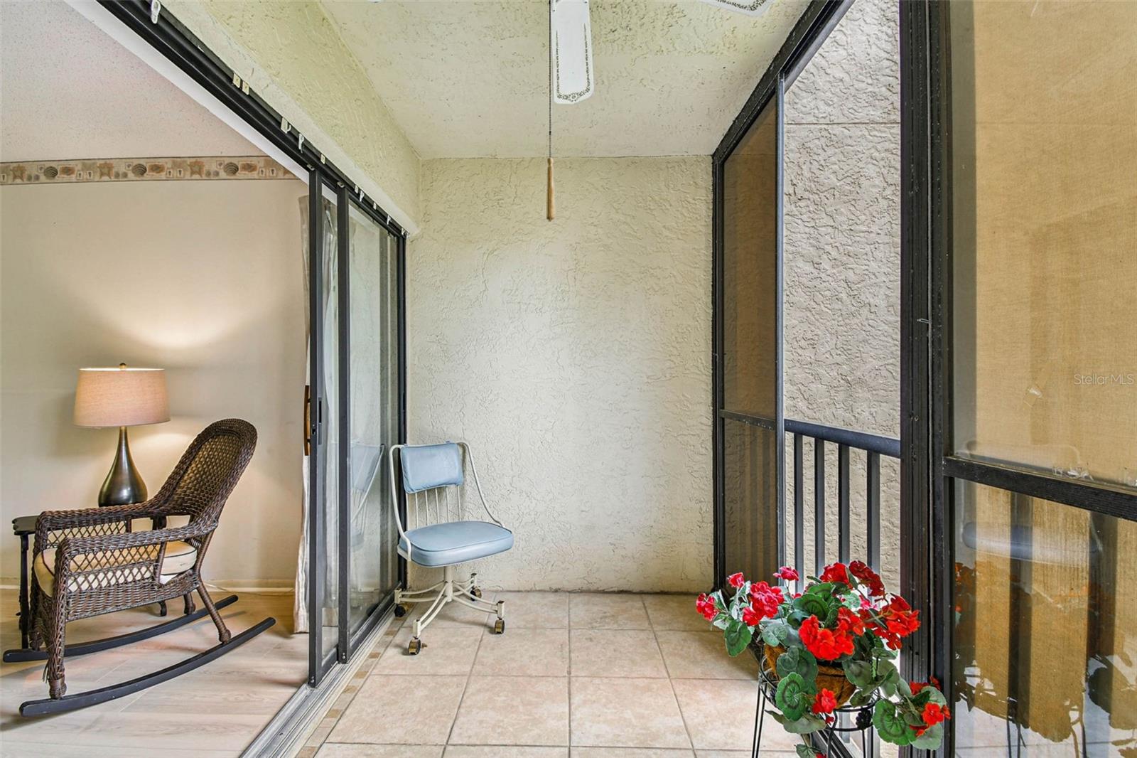 Image 23 of 62 For 515 30th Avenue W H210