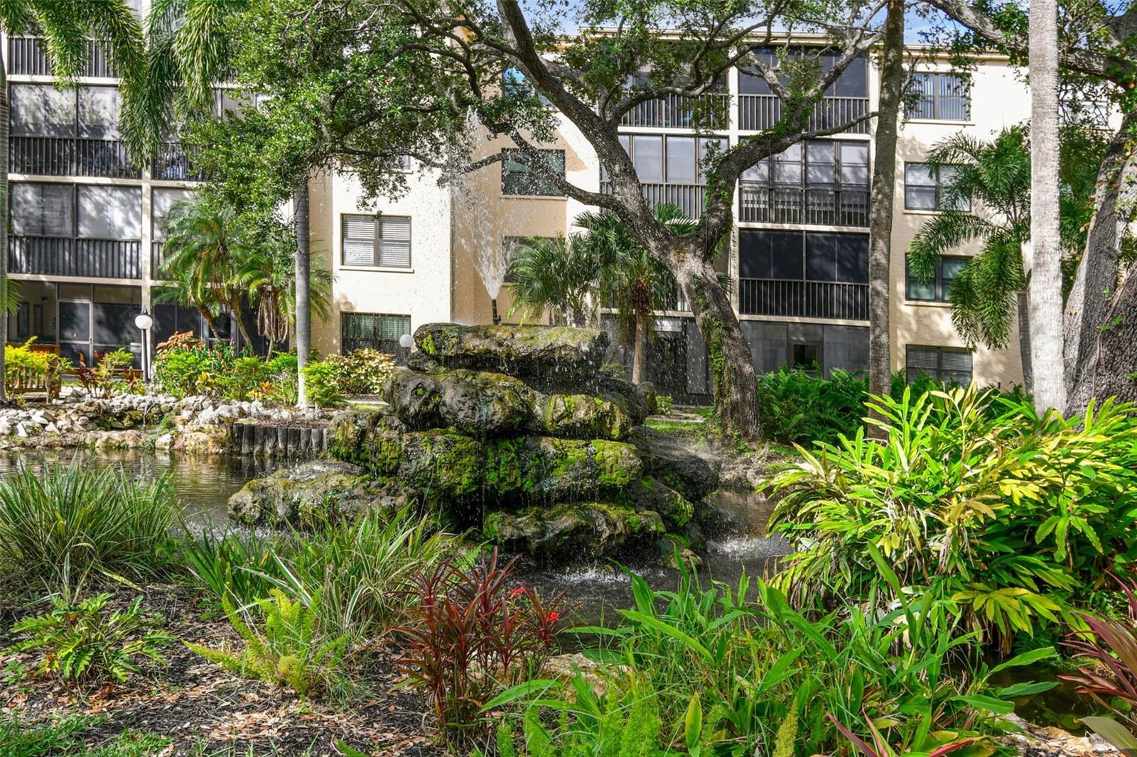 Image 35 of 62 For 515 30th Avenue W H210