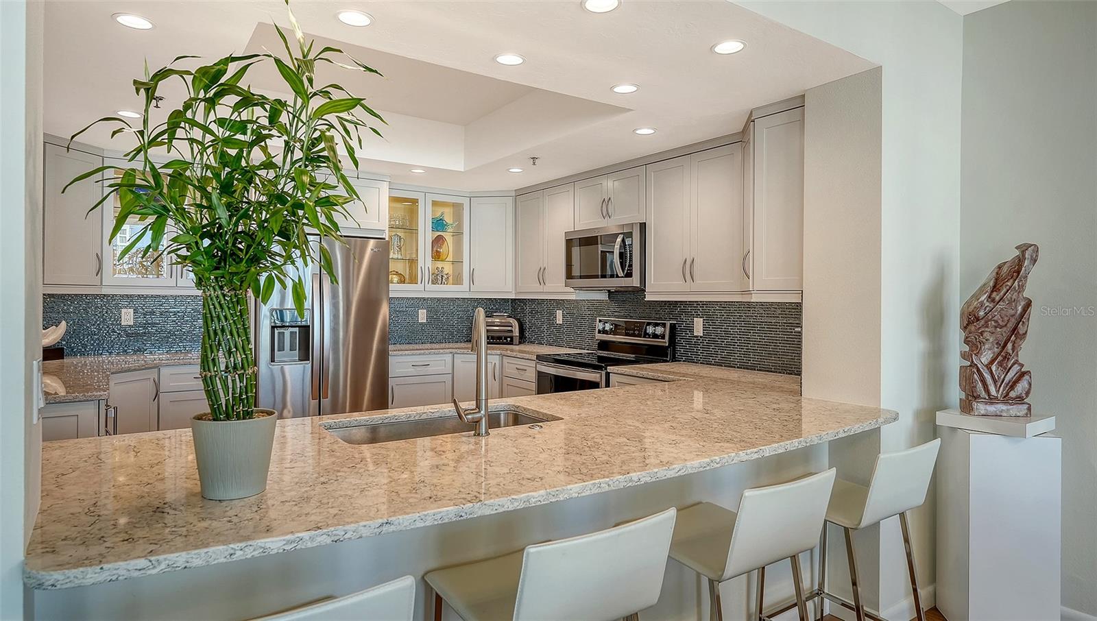 Image 27 of 75 For 1255 Gulfstream Avenue 1101