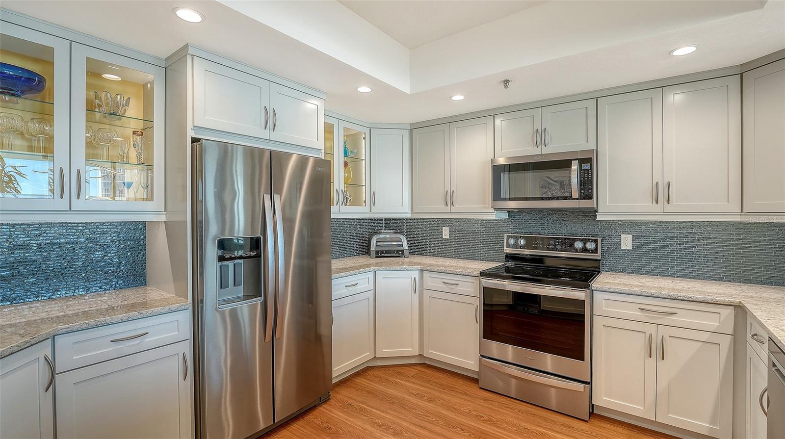 Image 29 of 75 For 1255 Gulfstream Avenue 1101