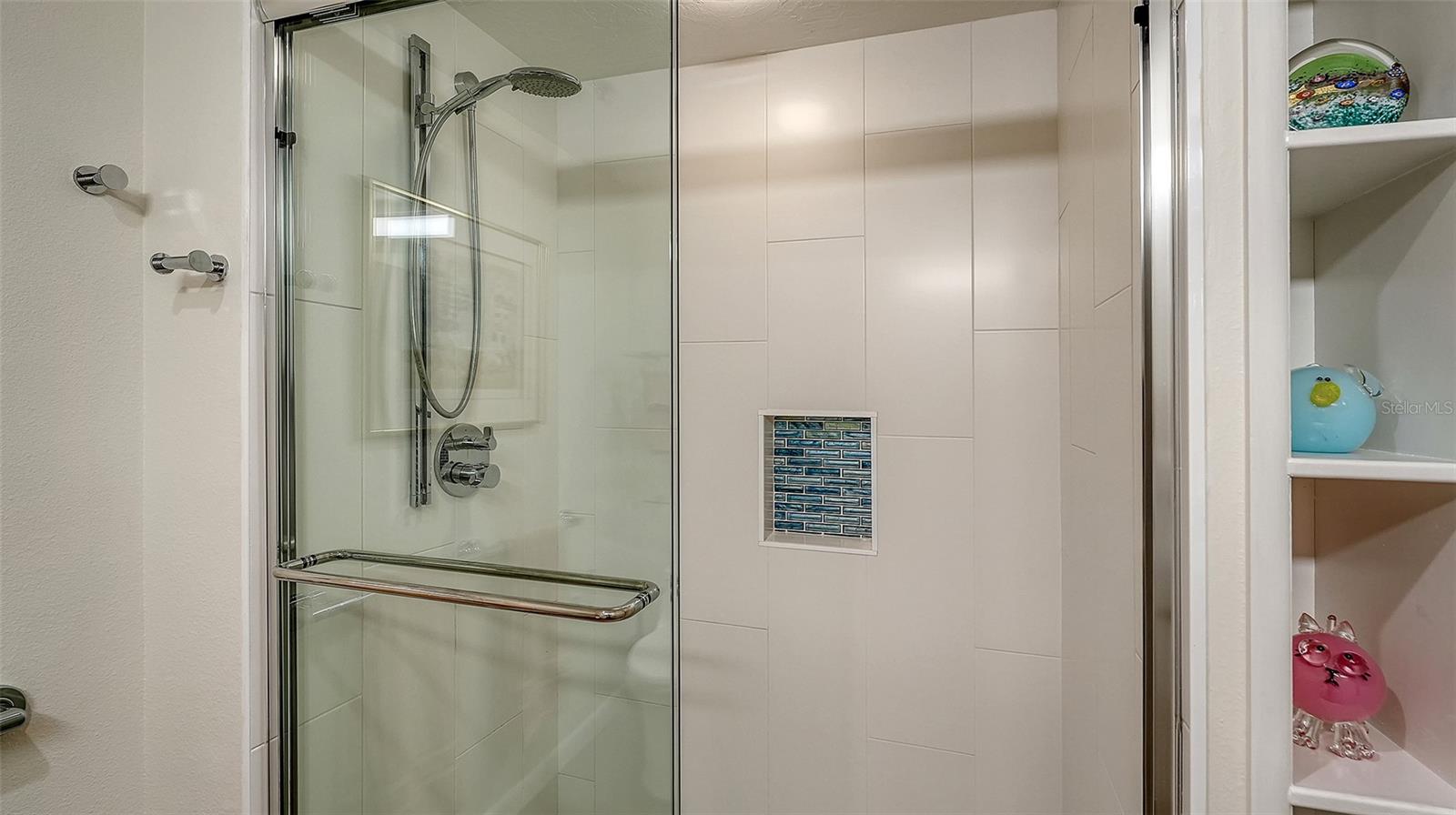 Image 52 of 75 For 1255 Gulfstream Avenue 1101