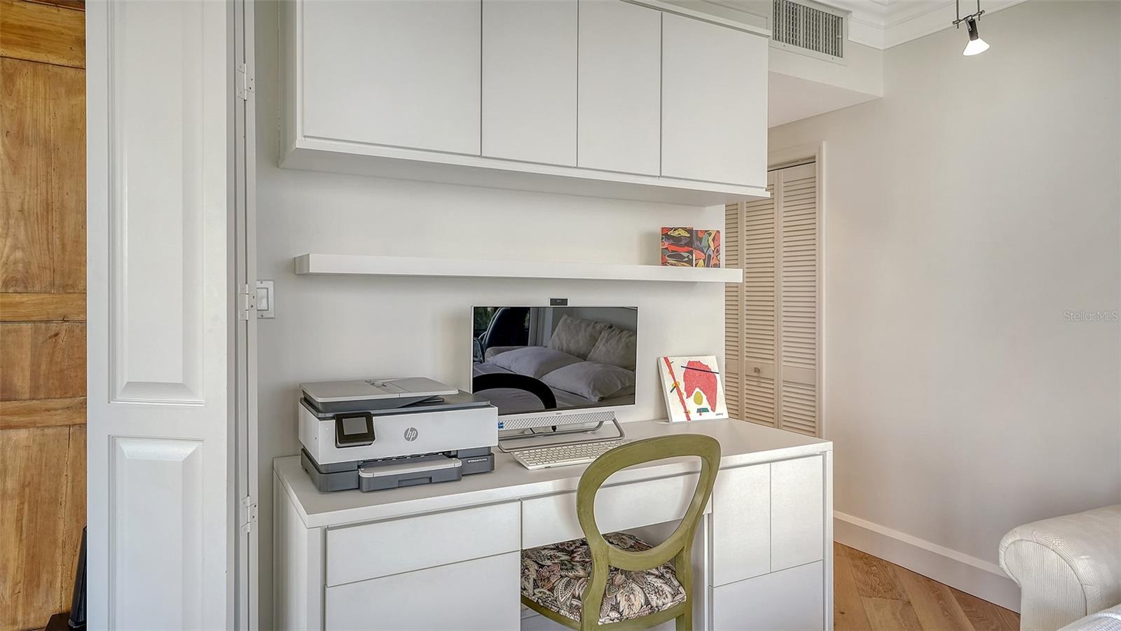 Image 16 of 43 For 1211 Gulf Of Mexico Drive 301