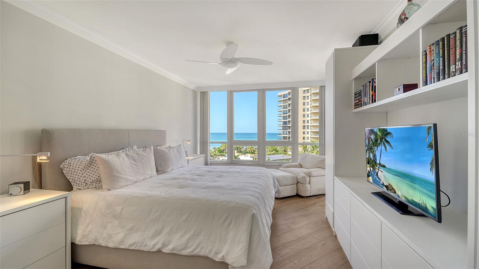 Image 20 of 43 For 1211 Gulf Of Mexico Drive 301