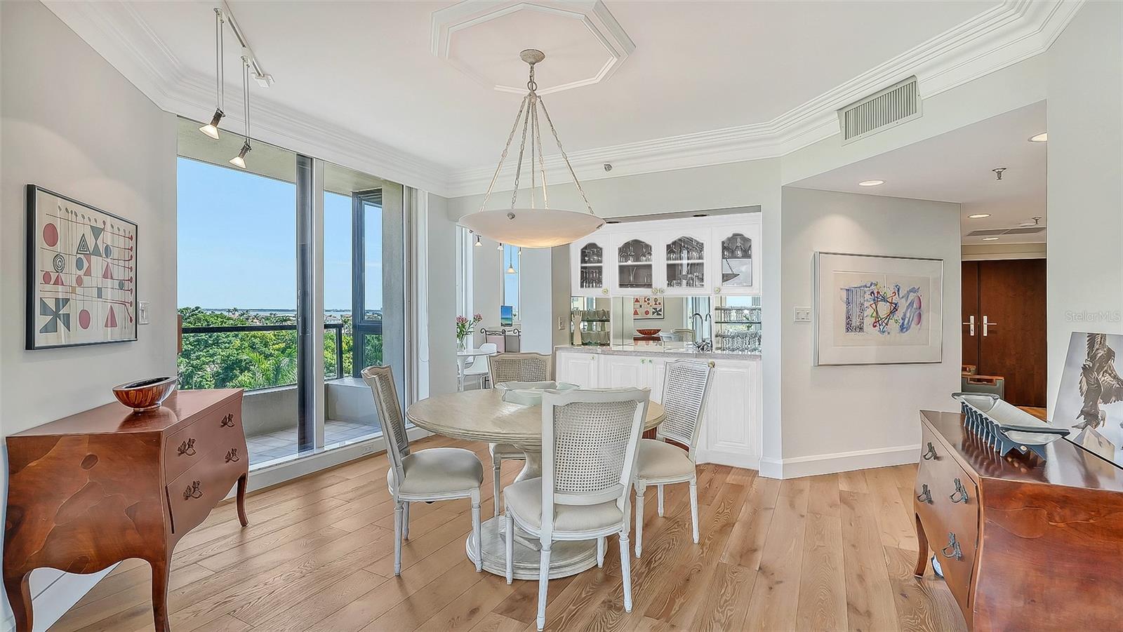 Image 7 of 43 For 1211 Gulf Of Mexico Drive 301