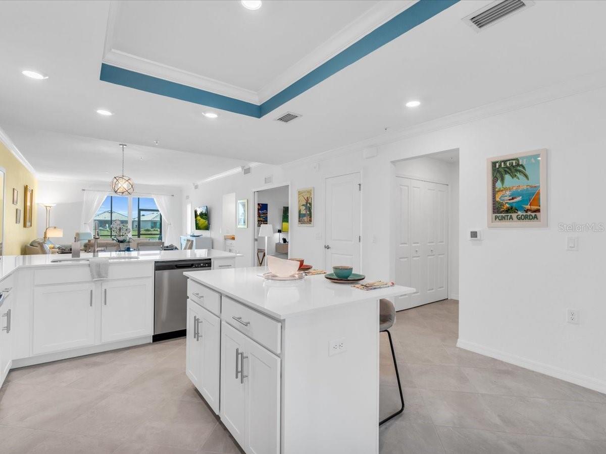 Image 19 of 89 For 14214 Heritage Landing Boulevard 817