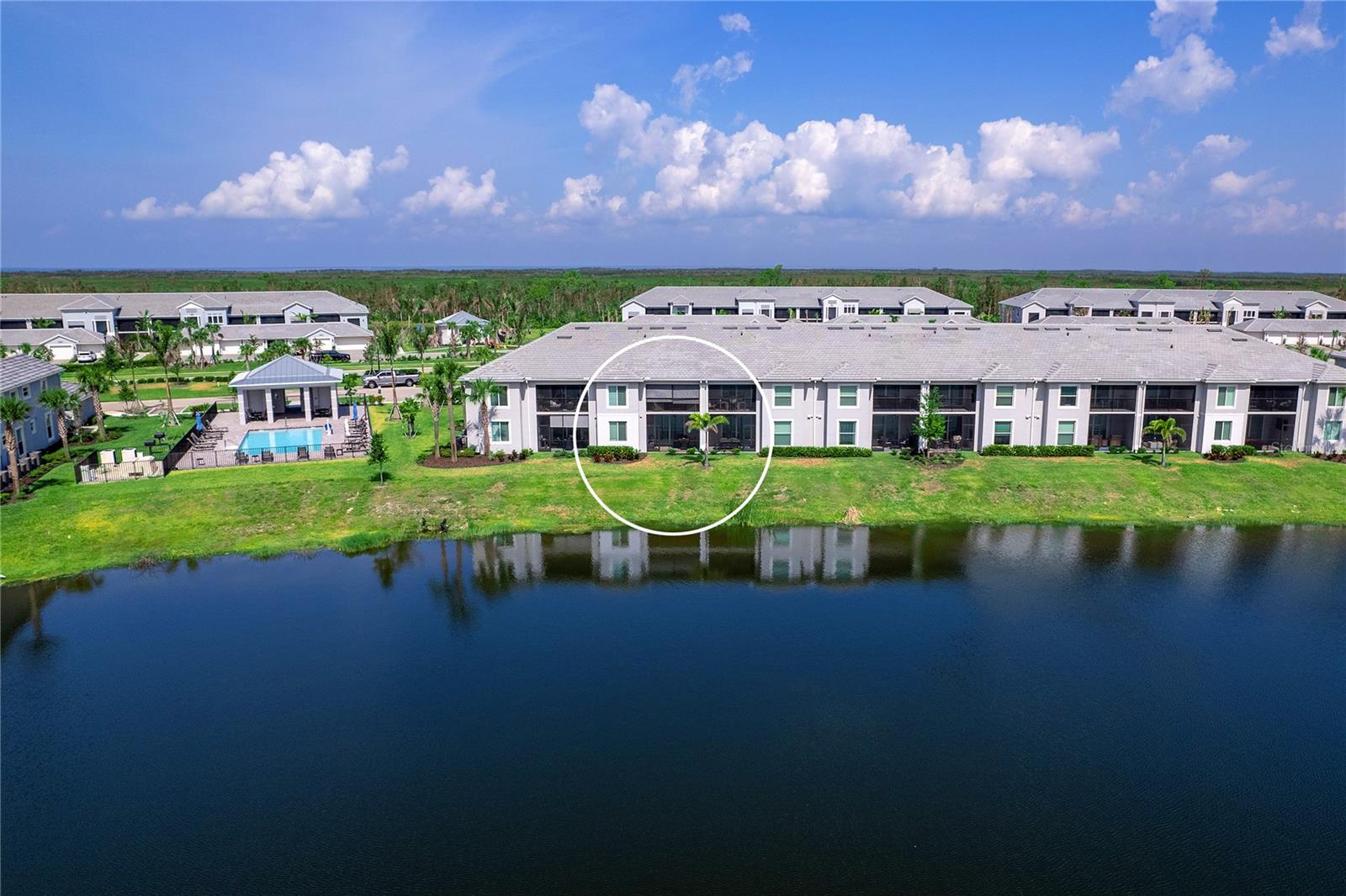 Image 2 of 89 For 14214 Heritage Landing Boulevard 817