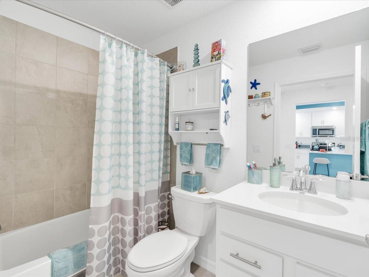 Image 35 of 89 For 14214 Heritage Landing Boulevard 817