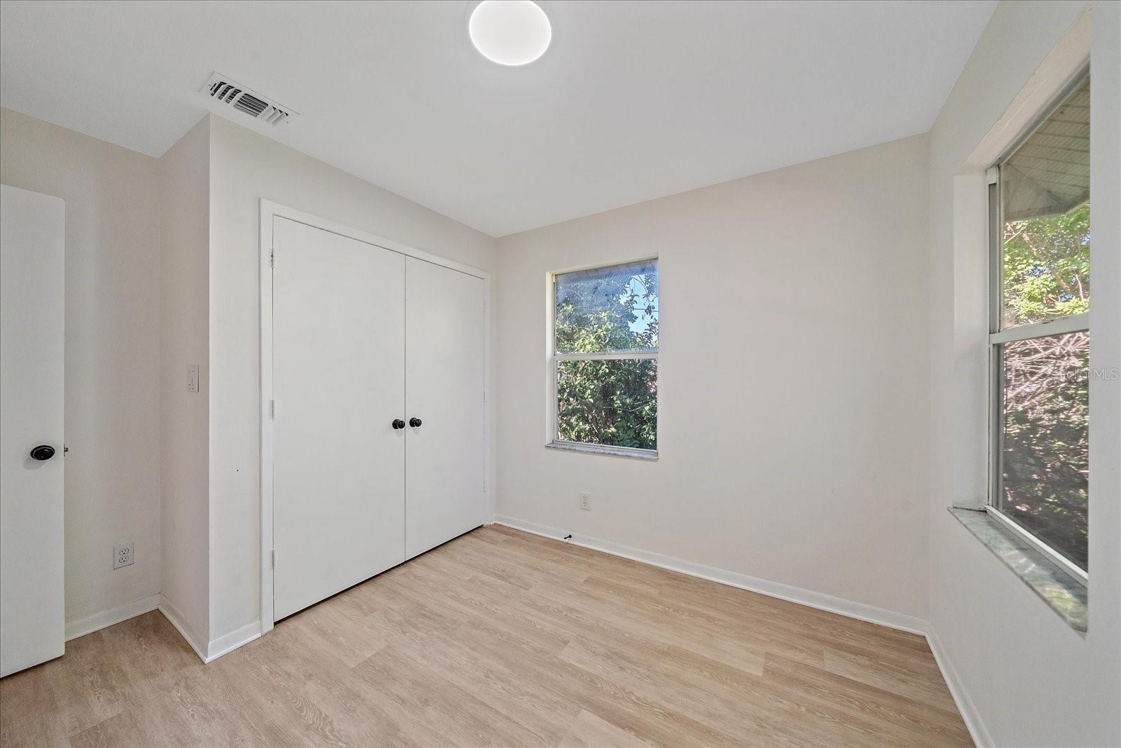 Image 17 of 24 For 1543 20th Street