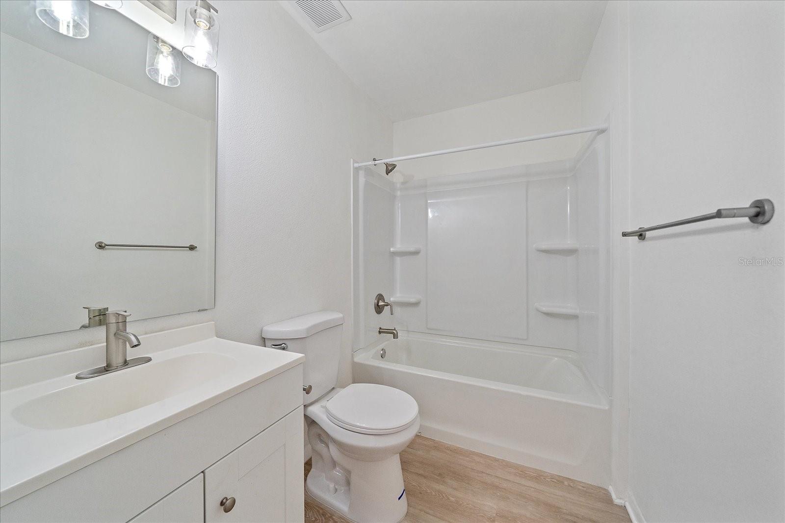 Image 18 of 24 For 1543 20th Street