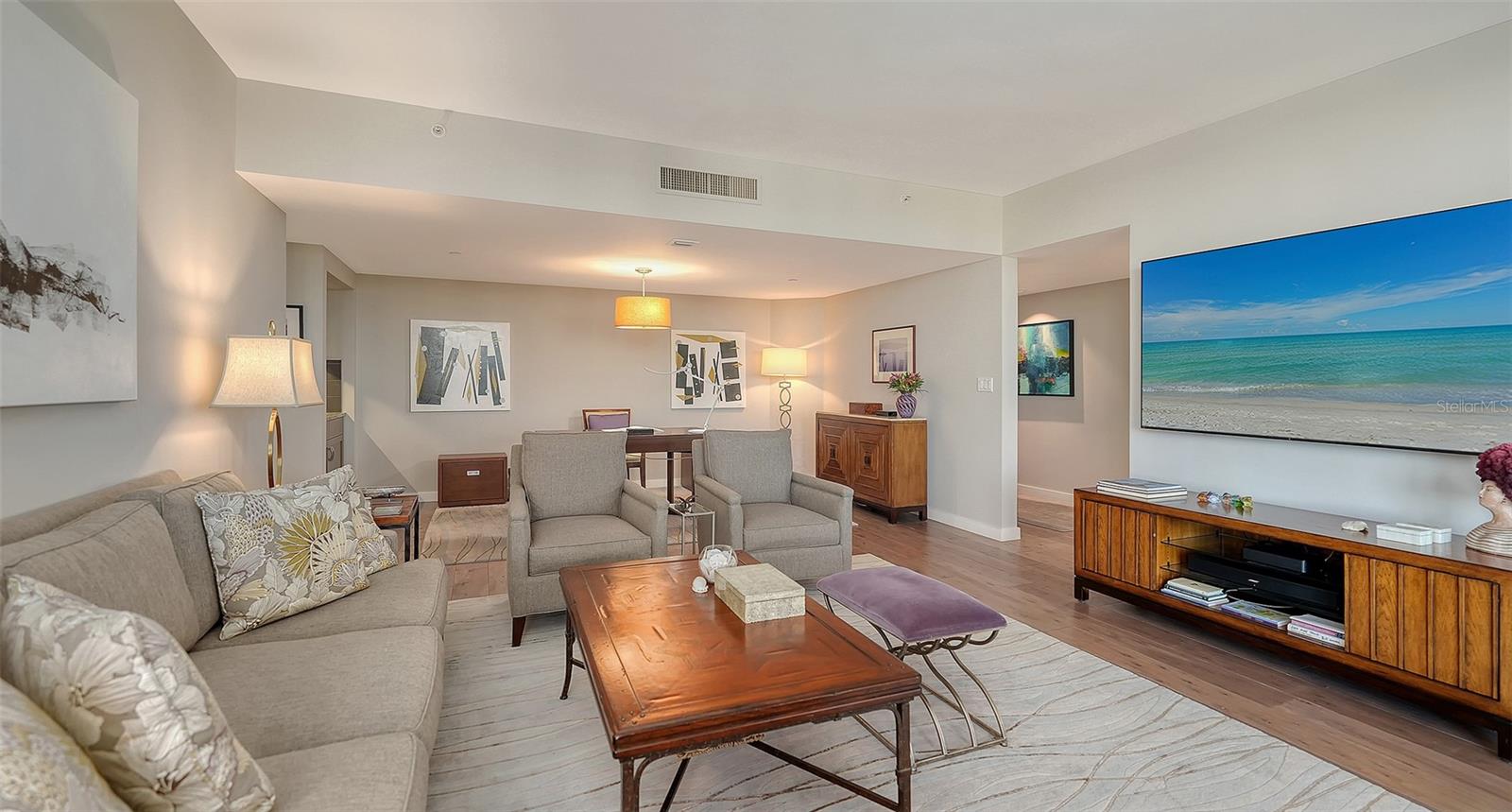 Image 5 of 39 For 1211 Gulf Of Mexico Drive 408