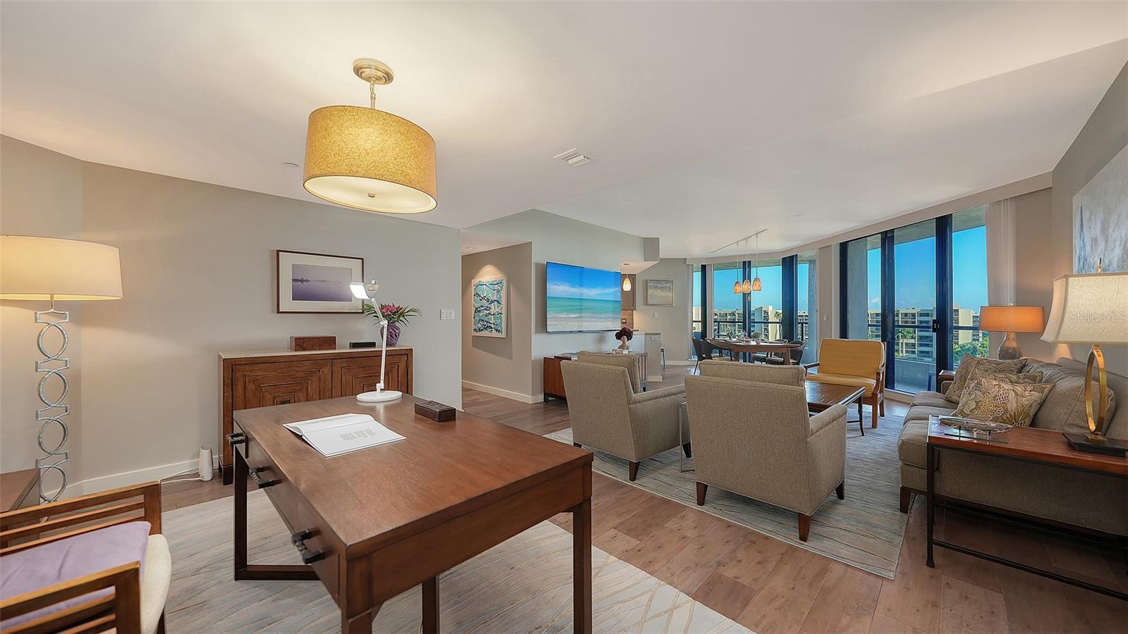 Image 6 of 39 For 1211 Gulf Of Mexico Drive 408