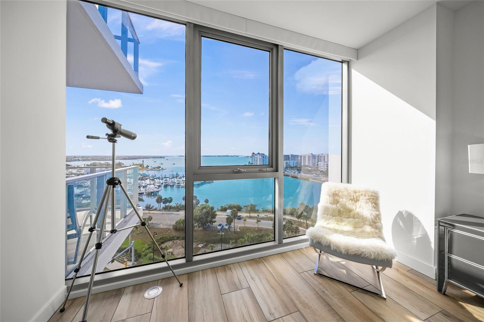 Image 34 of 94 For 1155 Gulfstream Avenue 1006