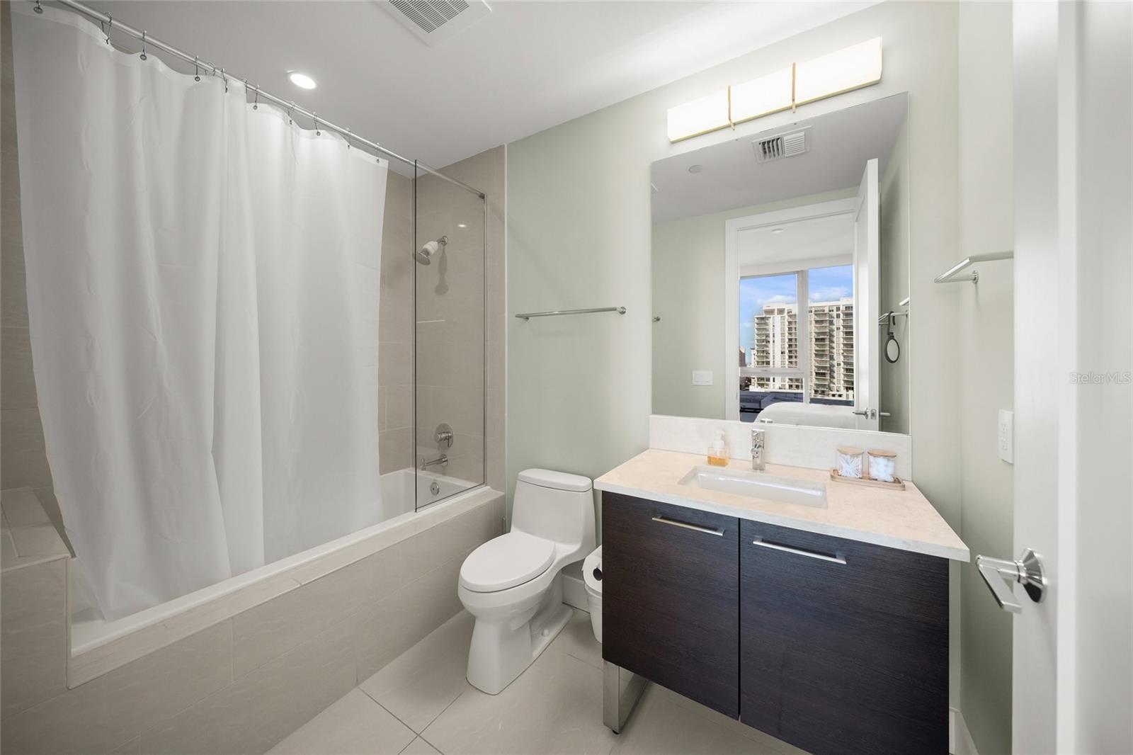 Image 47 of 94 For 1155 Gulfstream Avenue 1006