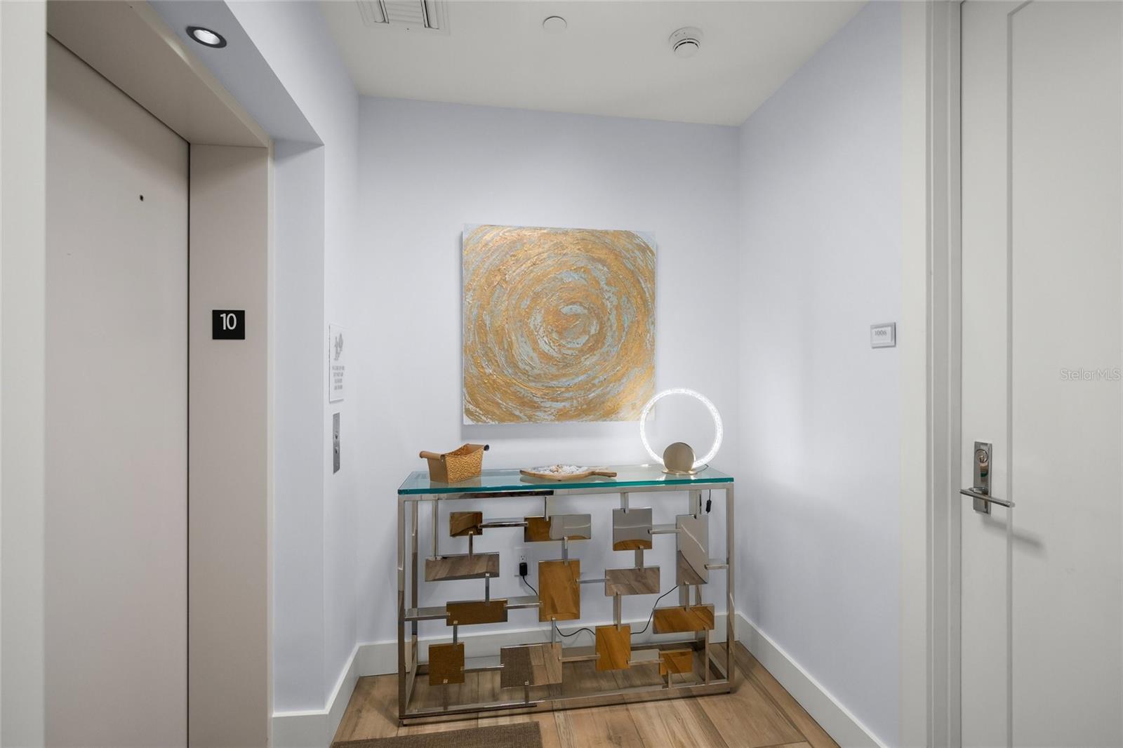 Image 5 of 94 For 1155 Gulfstream Avenue 1006