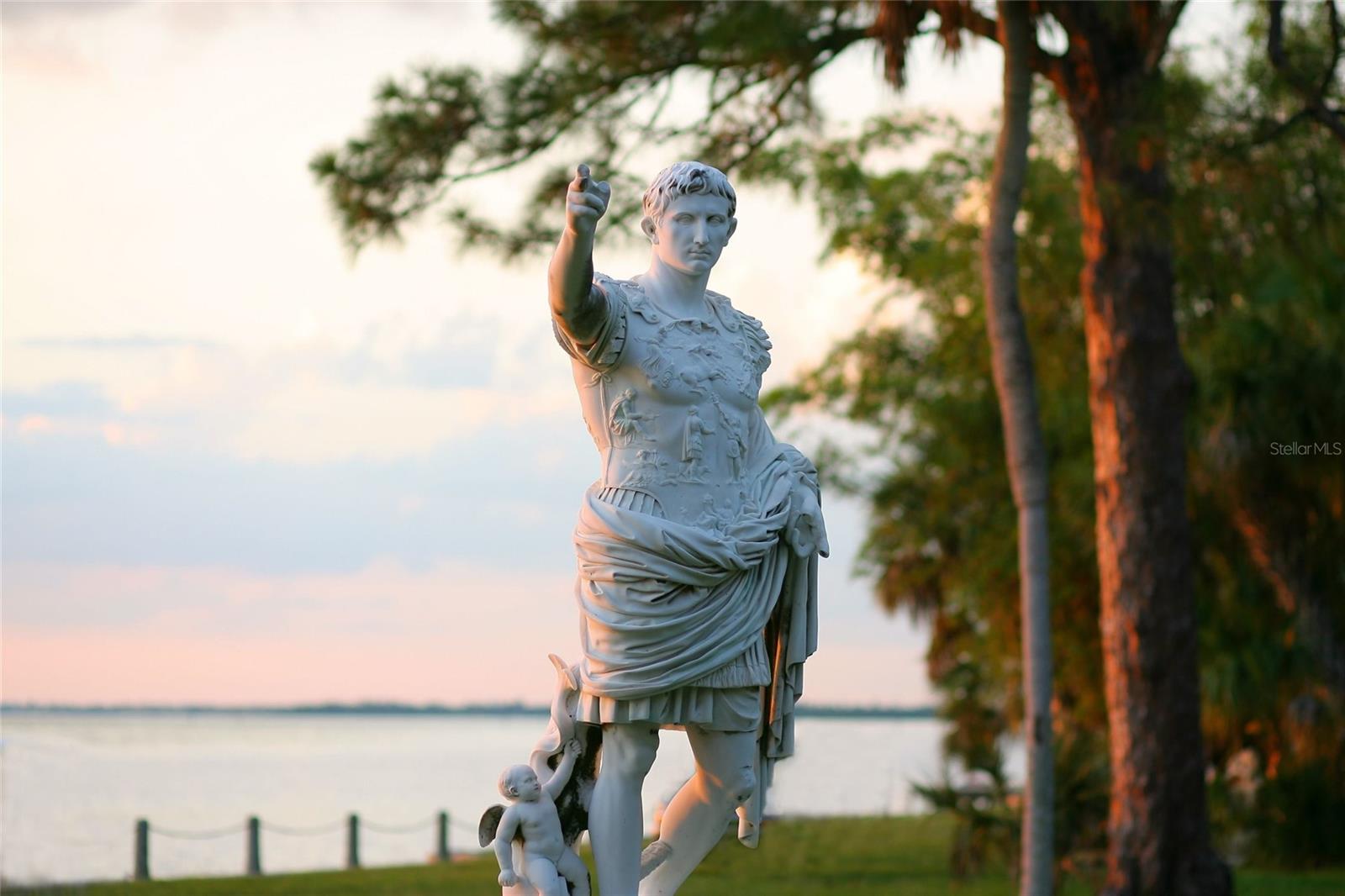 Image 89 of 94 For 1155 Gulfstream Avenue 1006