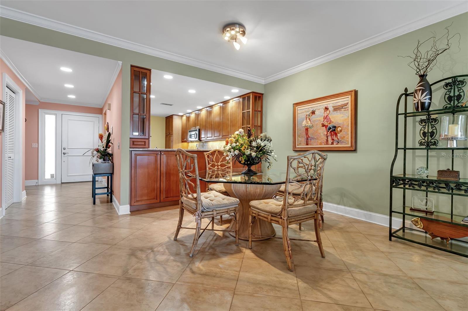 Image 14 of 33 For 3840 Mariners Way 514a