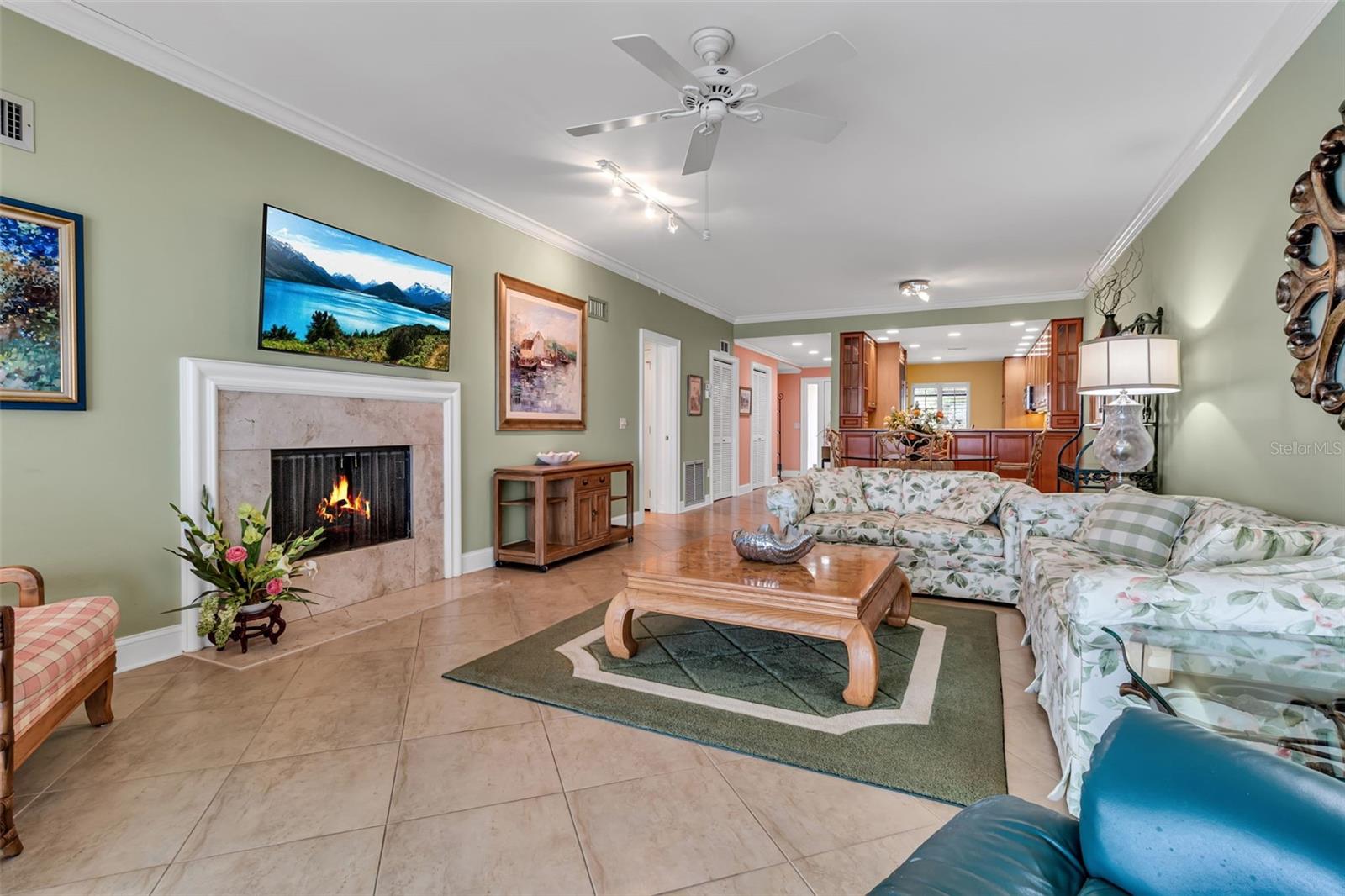 Image 16 of 33 For 3840 Mariners Way 514a